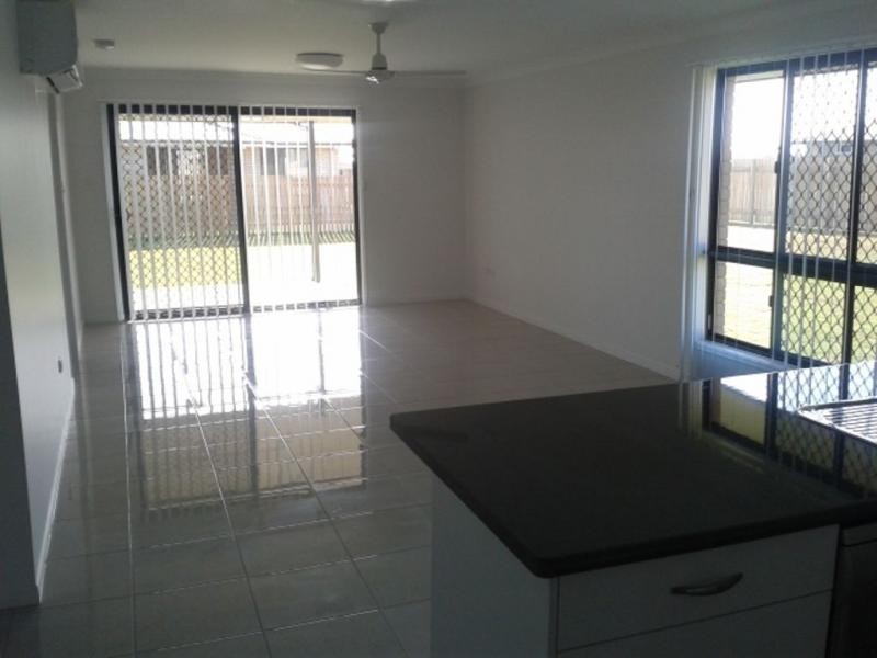 45 Cherryfield Road, Gracemere QLD 4702