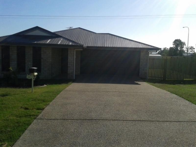 18 Bronco Crescent, Gracemere QLD 4702