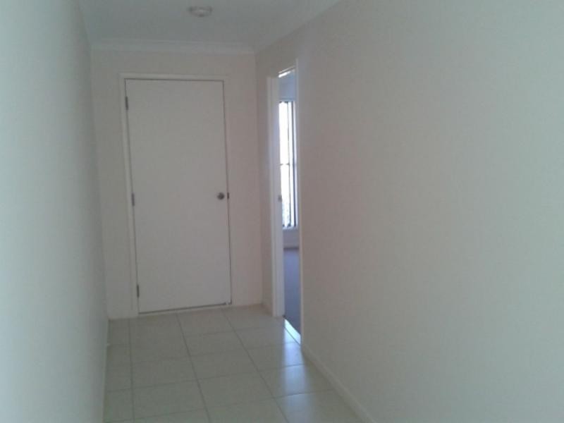 18 Bronco Crescent, Gracemere QLD 4702