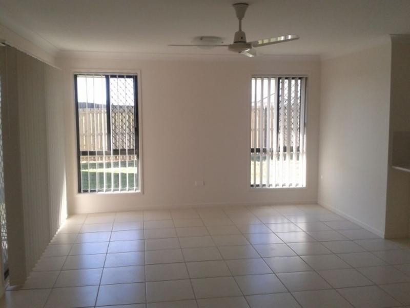 18 Bronco Crescent, Gracemere QLD 4702