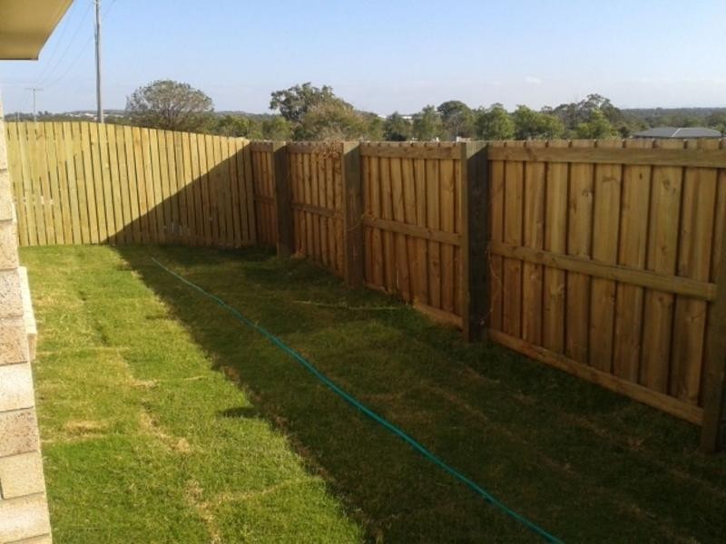 18 Bronco Crescent, Gracemere QLD 4702