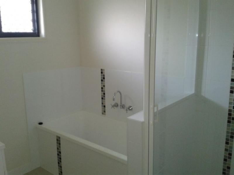 43 Cherryfield Road, Gracemere QLD 4702