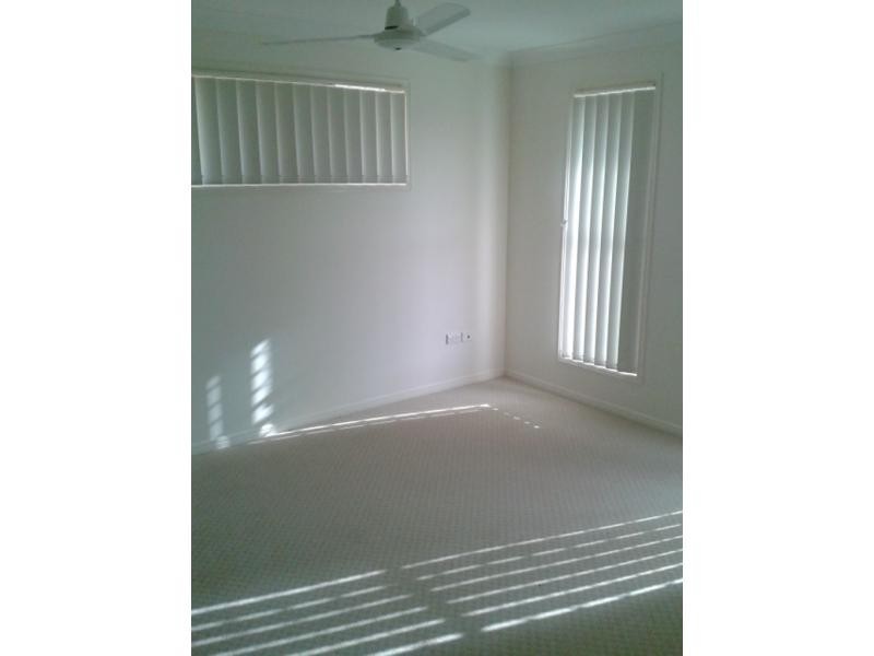 28 Owen Avenue, Gracemere QLD 4702