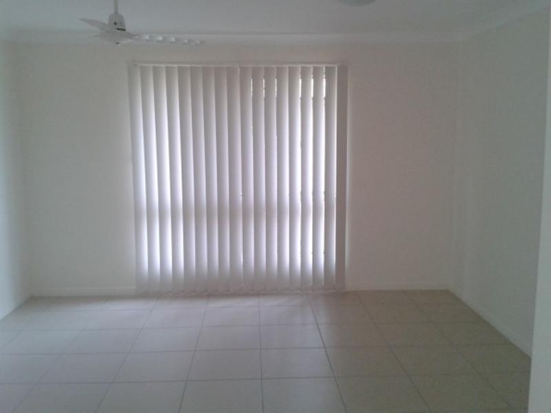 28 Owen Avenue, Gracemere QLD 4702