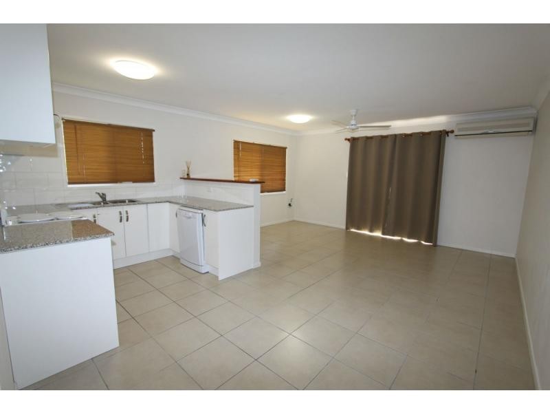 Unit 1/330 Marsh Avenue, Frenchville QLD 4701