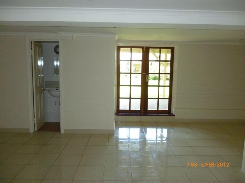 1 King Street, The Range QLD 4700