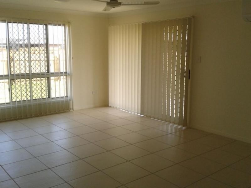 39 Cherryfield Road, Gracemere QLD 4702