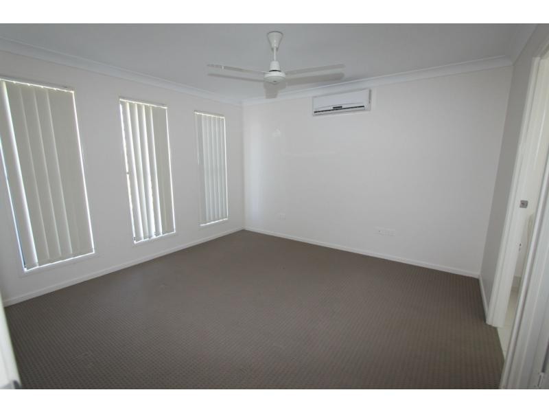9 Bronco Crescent, Gracemere QLD 4702
