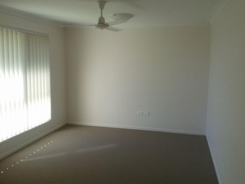 15 Bronco Crescent, Gracemere QLD 4702