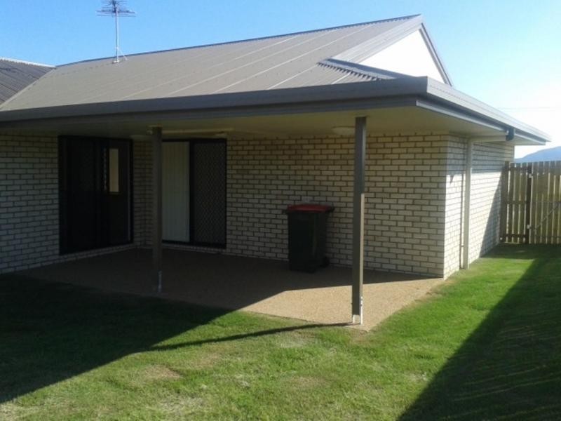15 Bronco Crescent, Gracemere QLD 4702