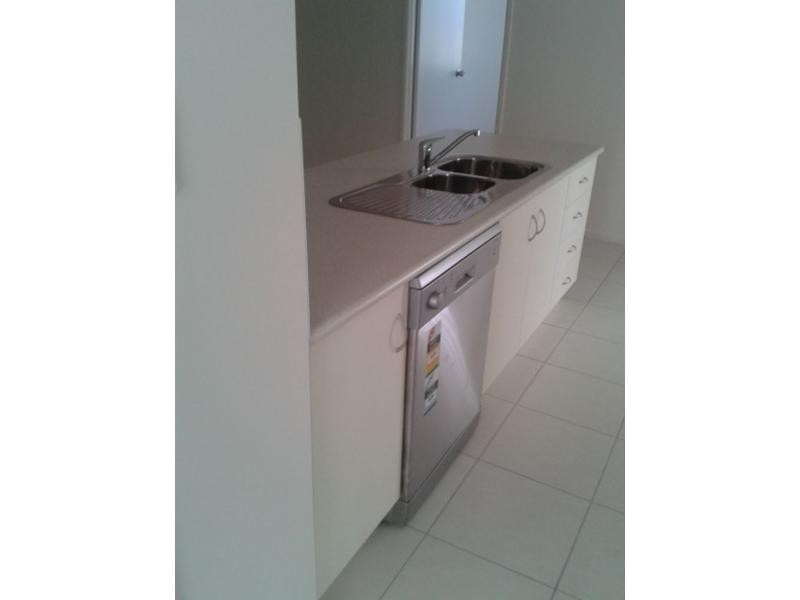 21 Bronco Crescent, Gracemere QLD 4702