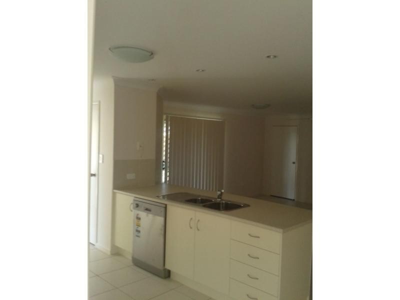 21 Bronco Crescent, Gracemere QLD 4702