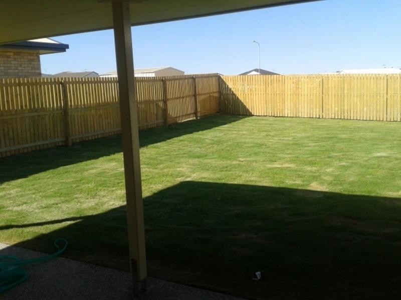 21 Bronco Crescent, Gracemere QLD 4702