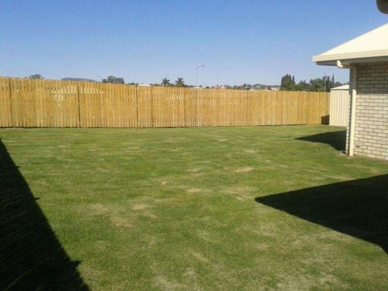 21 Bronco Crescent, Gracemere QLD 4702