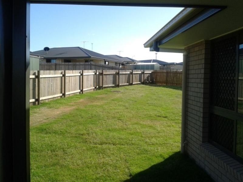 7 Fillwood Court, Gracemere QLD 4702