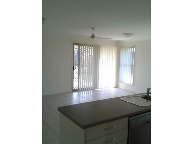 105 Capricorn Crescent, Warra Gardens Estate, Gracemere QLD 4702