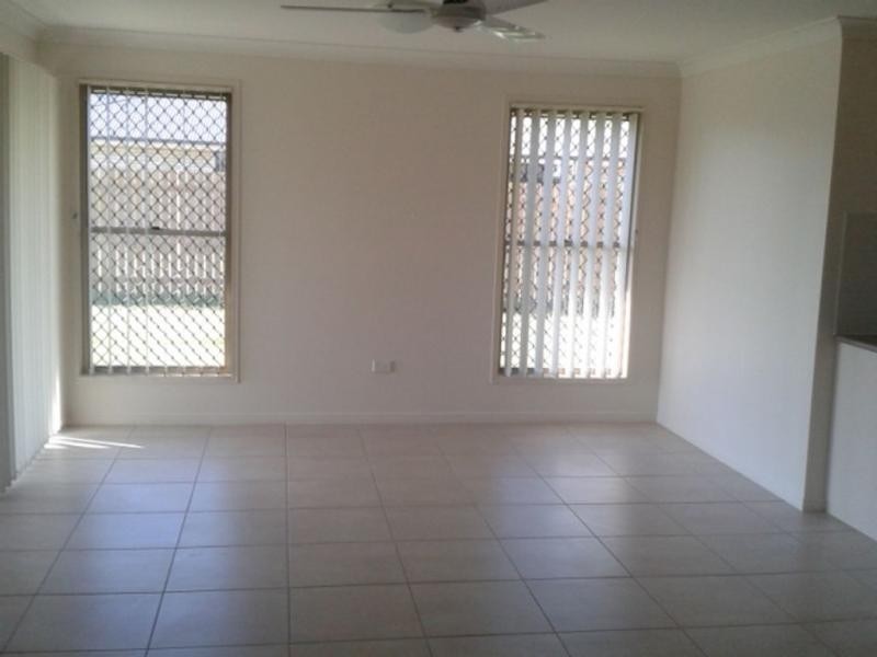 105 Capricorn Crescent, Warra Gardens Estate, Gracemere QLD 4702