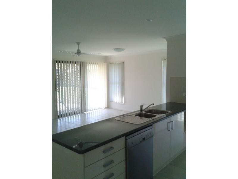 113 Capricorn Crescent, Warra Gardens Estate, Gracemere QLD 4702