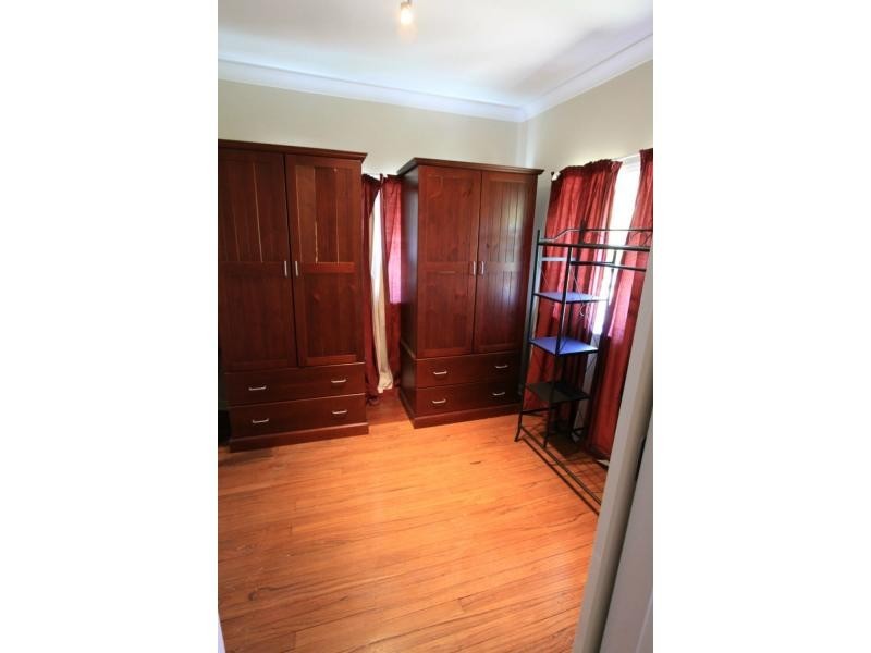 151 Earl Street, Berserker QLD 4701