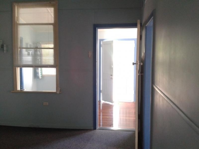 37 Church Street, Allenstown QLD 4700