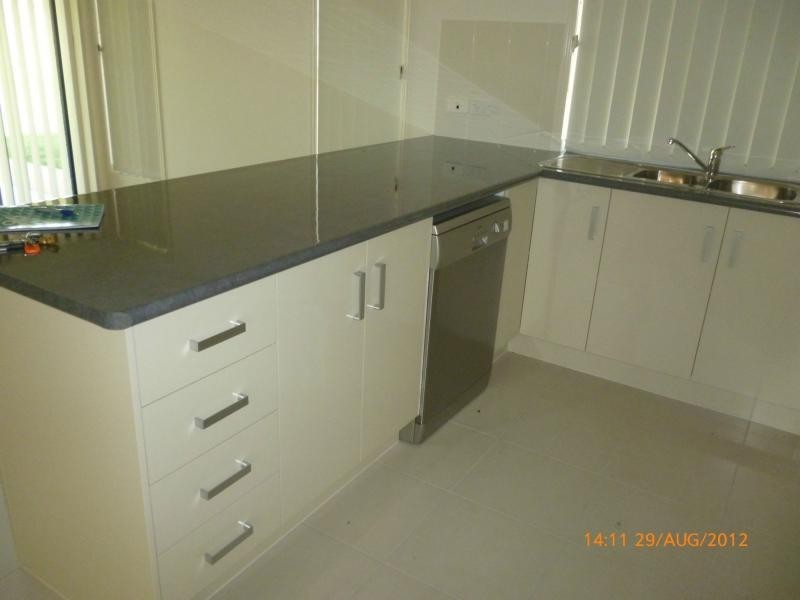 13 cherryfield Road, Gracemere QLD 4702