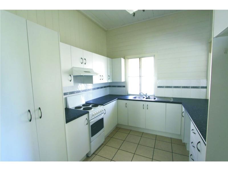 52 Larnach Street, Allenstown QLD 4700