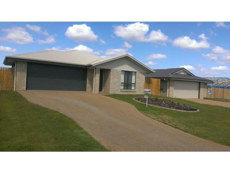 8 Diane Court, Gracemere QLD 4702