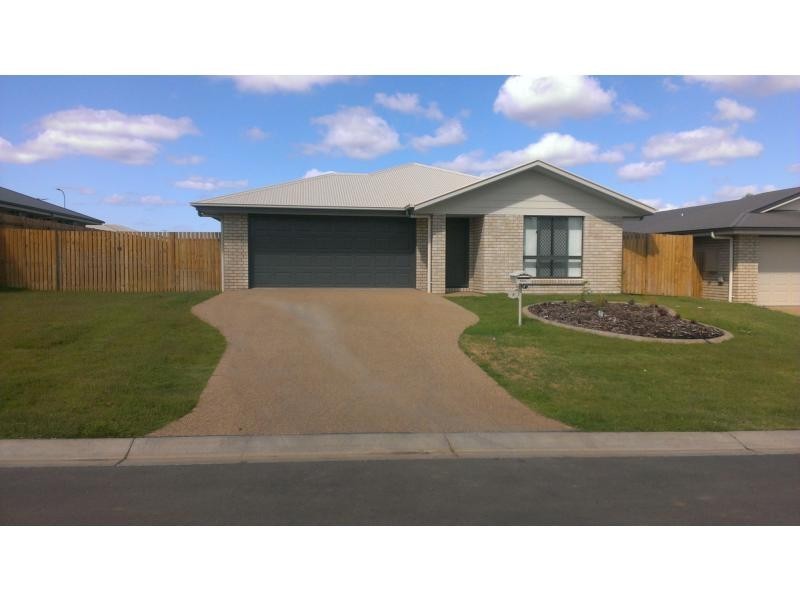 8 Diane Court, Gracemere QLD 4702