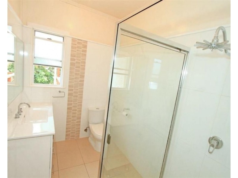 5 Bakara Street, Wandal QLD 4700