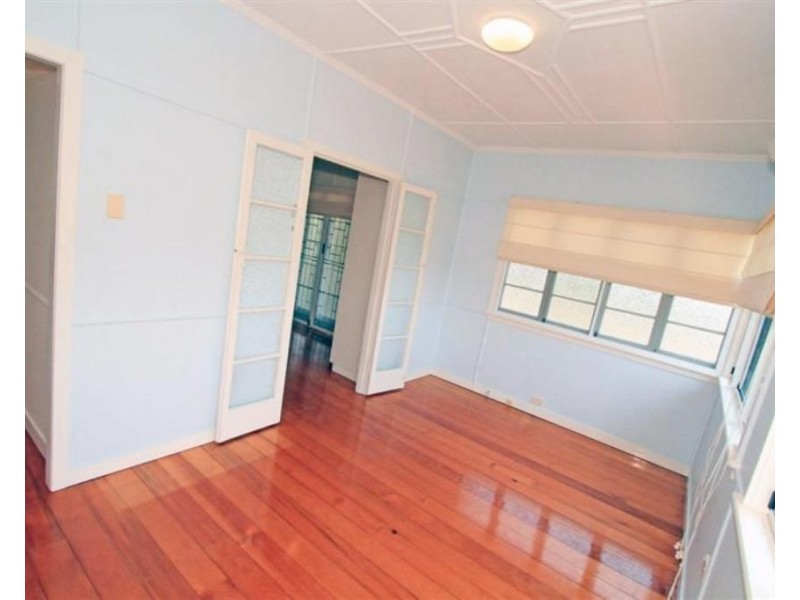 5 Bakara Street, Wandal QLD 4700