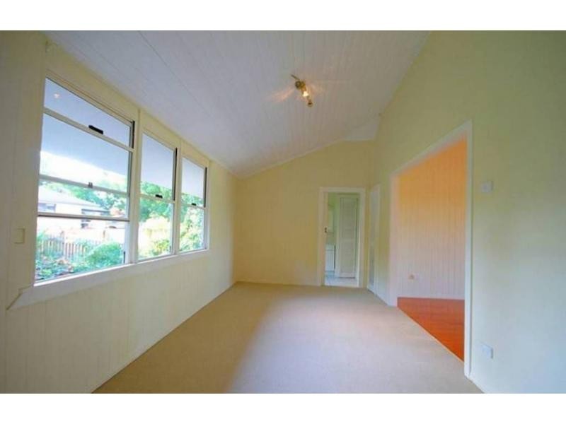 27 Woodville Street, Wandal QLD 4700