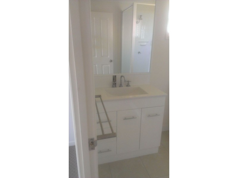 11 Cherryfield Road, Gracemere QLD 4702