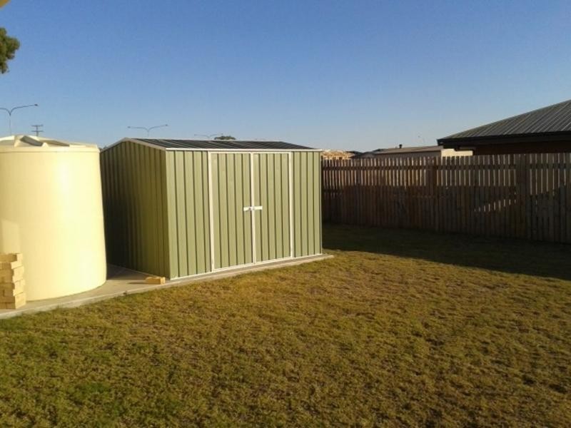 21 Jane Crescent, Gracemere QLD 4702