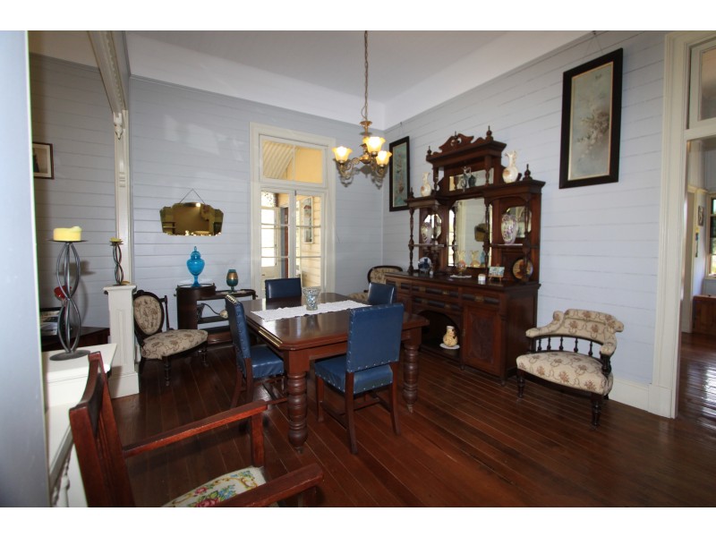 94 Dawson Rd, Glenlee QLD 4711