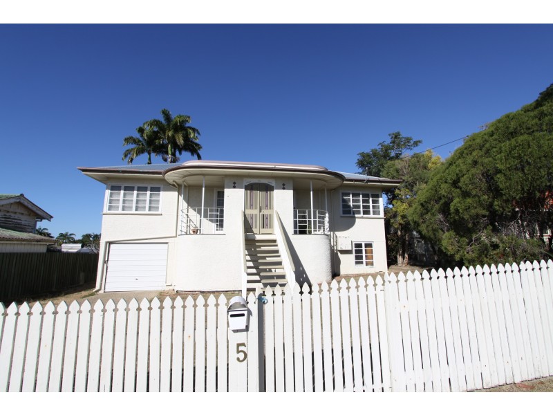 5 Bakara Street, Wandal QLD 4700