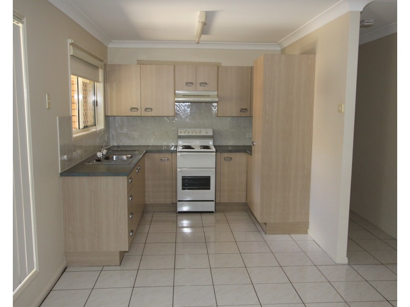 3/9 Kawana Close, Kawana QLD 4701