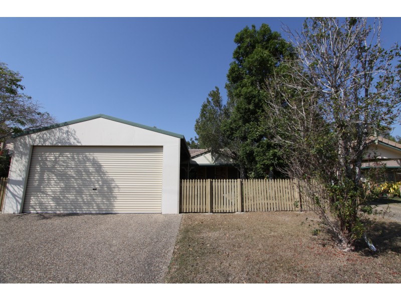 11 Kavanagh Cres, Koongal QLD 4701