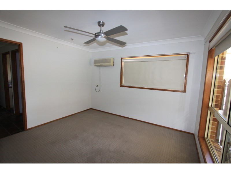 11 Kavanagh Cres, Koongal QLD 4701