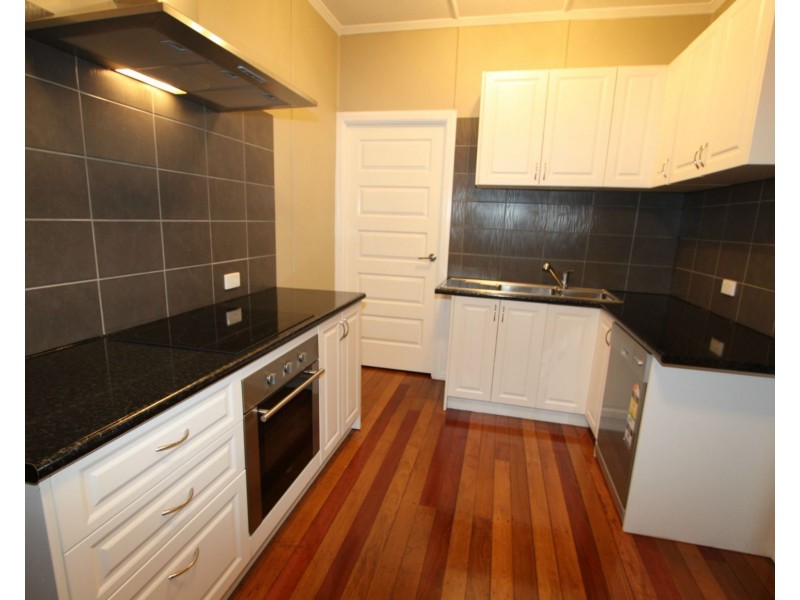 185 Mason Street, Berserker QLD 4701