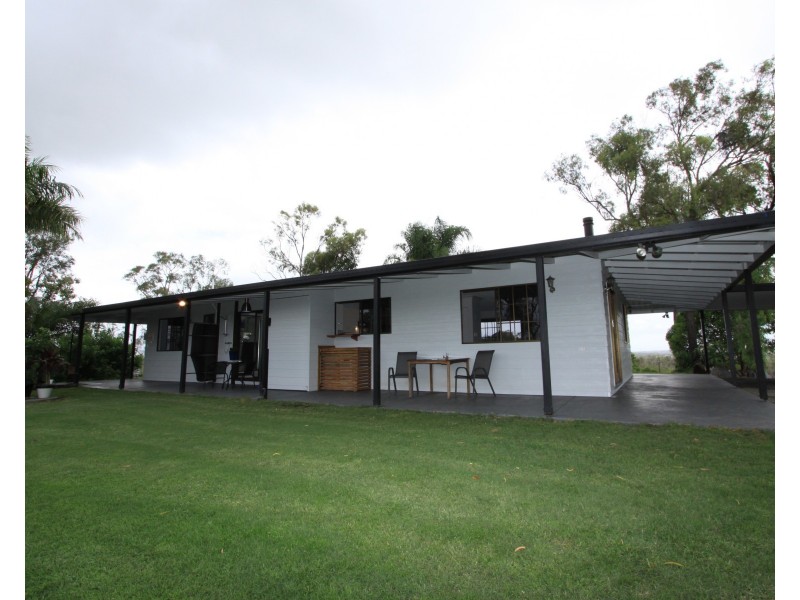 1038 Belmont Rd, Glenlee QLD 4711