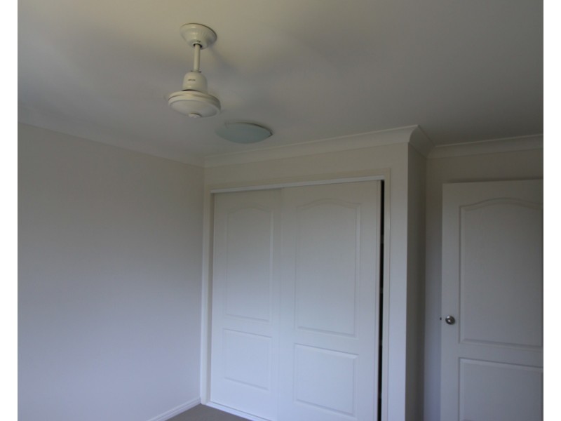 9 Press Ct, Gracemere QLD 4702