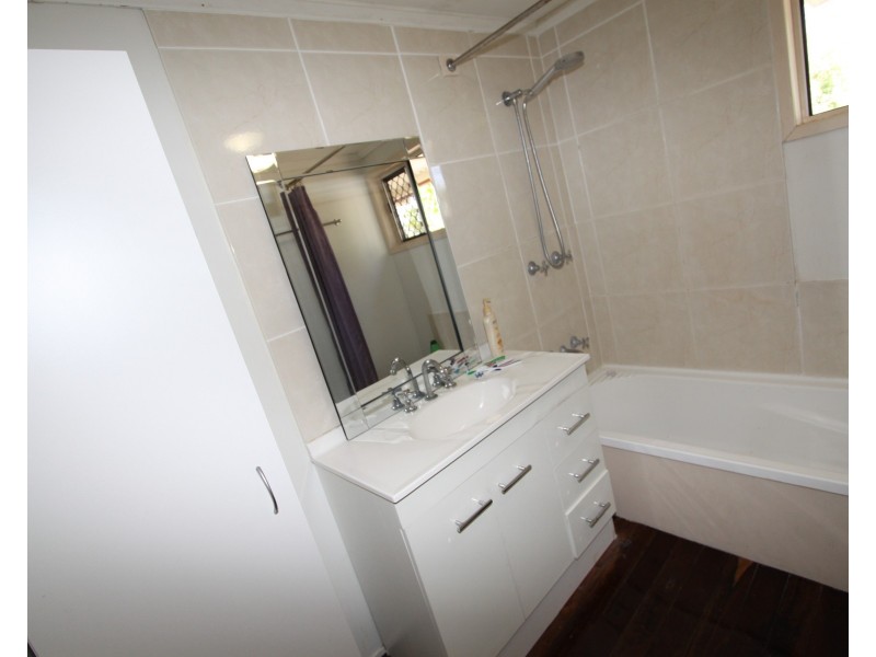 139 Rundle Street, Wandal QLD 4700