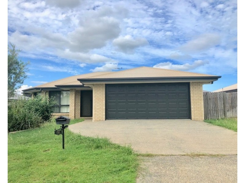 121 Capricorn St, Gracemere QLD 4702