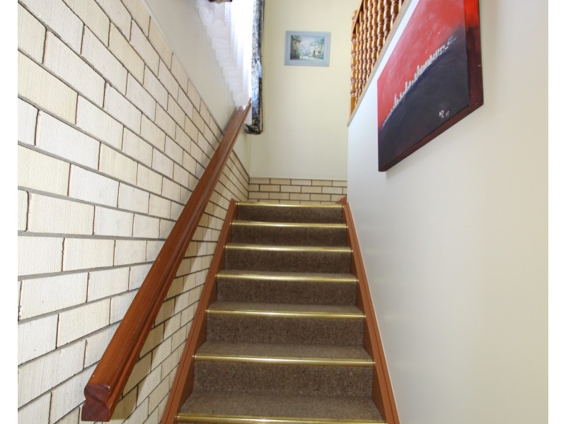 1 Burns St, Frenchville QLD 4701