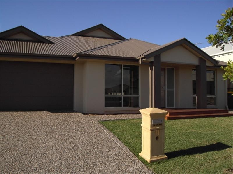 11 Hillcrest Court, North Quarter, Murrumba Downs QLD 4503