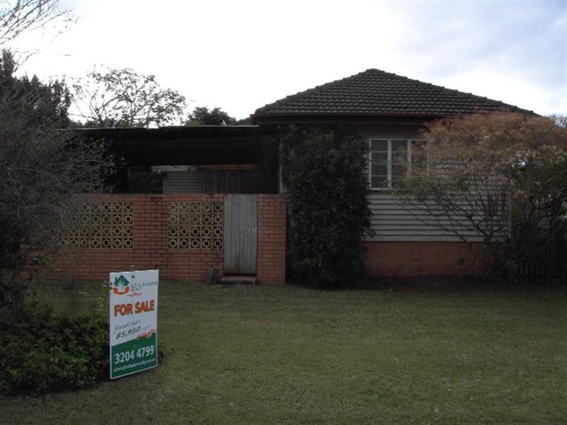 1 The Crescent, Kallangur QLD 4503
