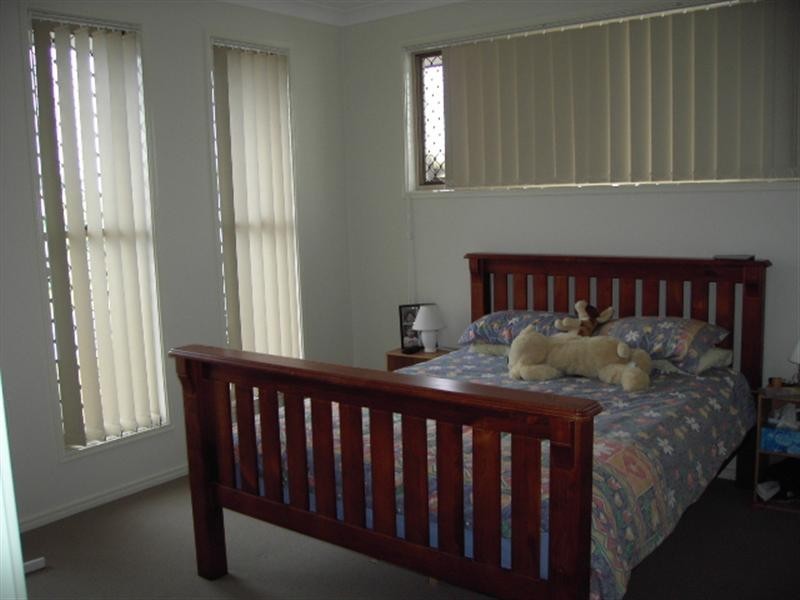 6 Millettia Close, North Lakes QLD 4509