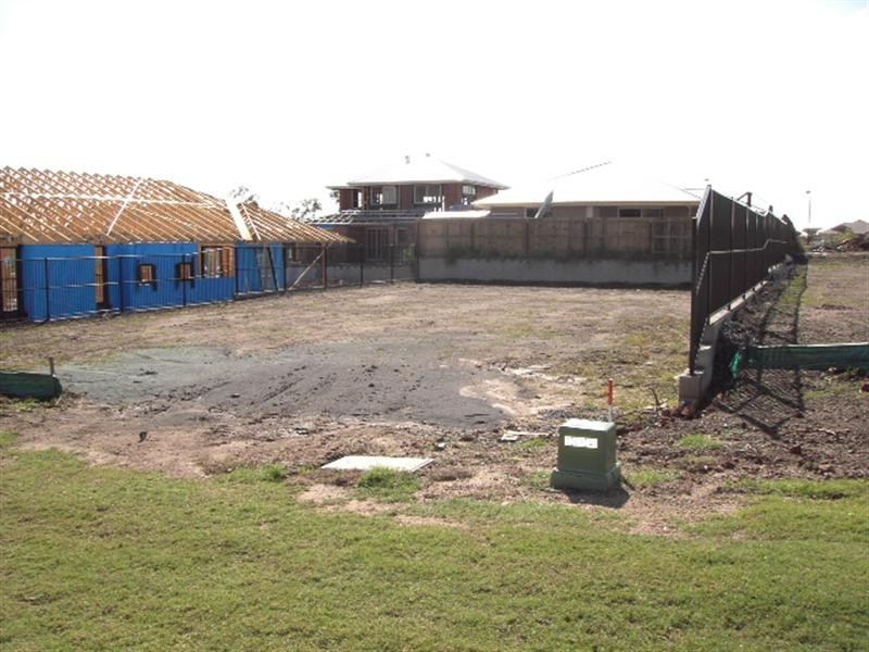 9 Waterway Crescent, North Quarter, Murrumba Downs QLD 4503