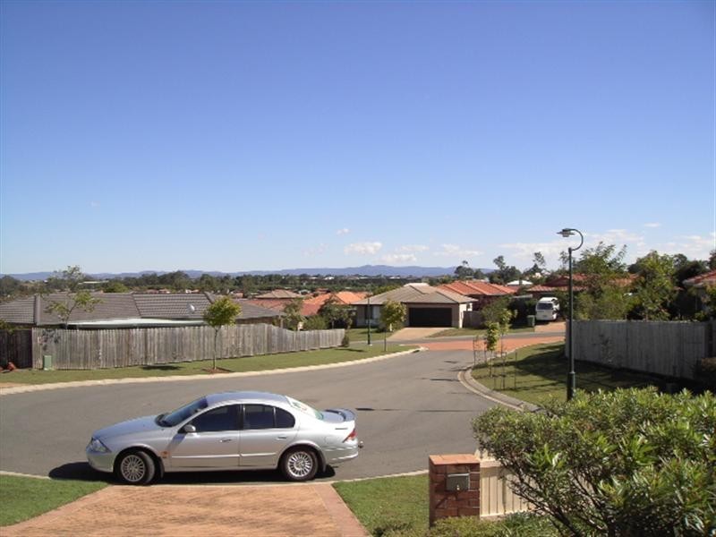 5 Cobalt Court, Griffin QLD 4503