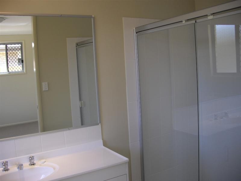 North Lakes QLD 4509